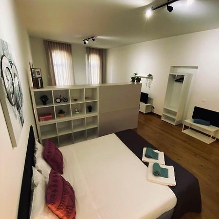 Studio A Zona Historica Clerigos 波尔图 外观 照片